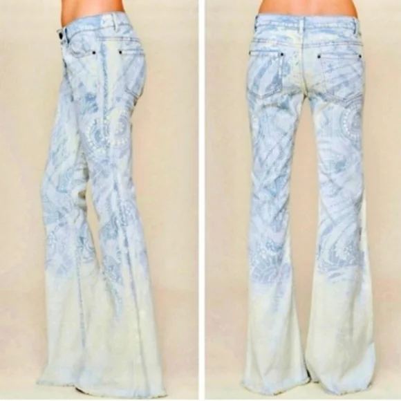 Free People Bleached Flares - Picture 1 of 9